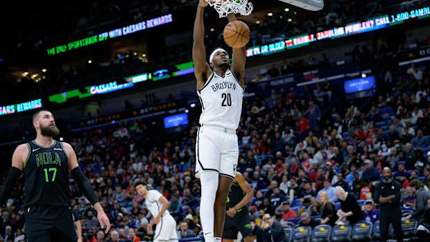  Brooklyn Nets center Day'Ron Sharpe